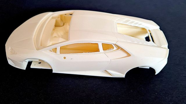 1/24 Lamborghini Huracan Evo from Alpha Models. Great kit, great car. Soon will be started as new project.
#scalemodel #scalemodelling #scalemodelcar #modelcar #alphamodel #plasticscalemodelling #lamborghinihuracan #hrmodeler